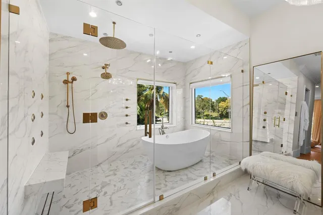 $6,895,000 | 2765 Brickell Court, Miami, FL 33133