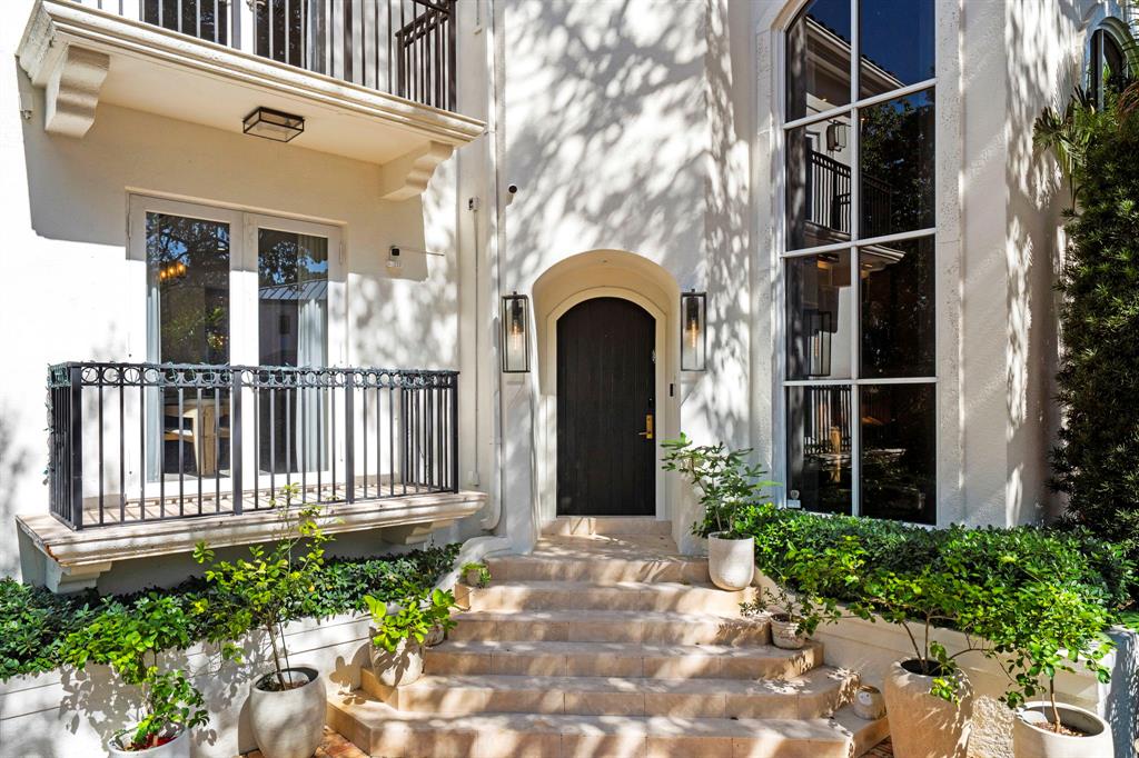 2765 Brickell Court Miami, FL 33133 - Photo 52 of 58