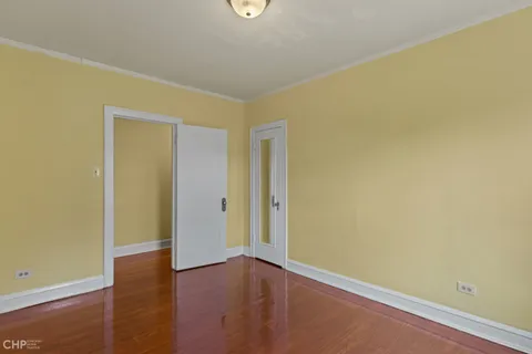 $2,820 | 6728 North Bosworth Avenue, Unit 1N, Chicago, IL 60626