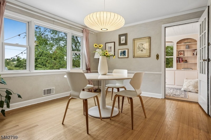 25 Silver Spring Road West Orange, NJ 07052 - Photo 5 of 31 Gallery Image 5