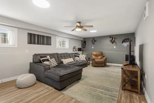 $265,000 | 706 Madison Street, Monticello, IL 61856