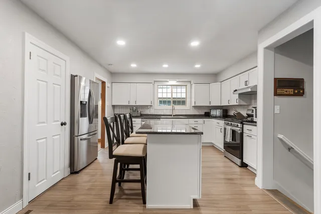 $265,000 | 706 Madison Street, Monticello, IL 61856