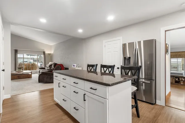 $265,000 | 706 Madison Street, Monticello, IL 61856