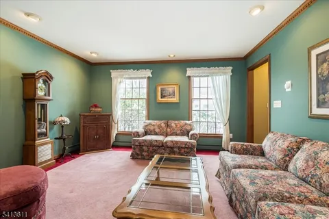 $619,000 | 4 Woods Avenue, Stanhope, NJ 07874