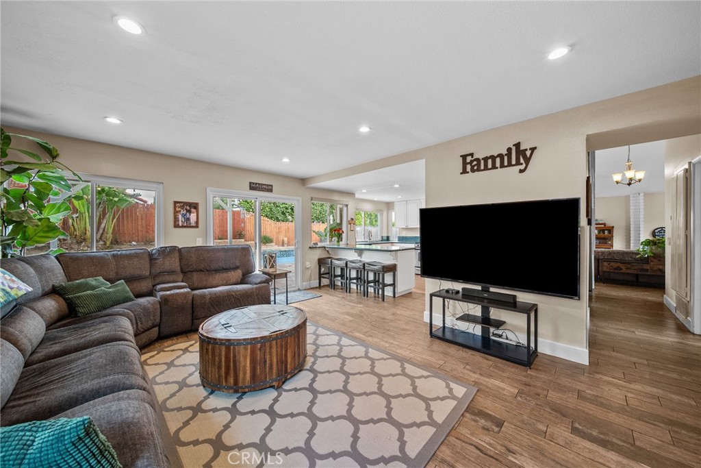 2978 Stacy Drive Simi Valley, CA 93063 - Photo 20 of 49