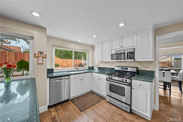 $1,100,000 | 2978 Stacy Drive, Simi Valley, CA 93063