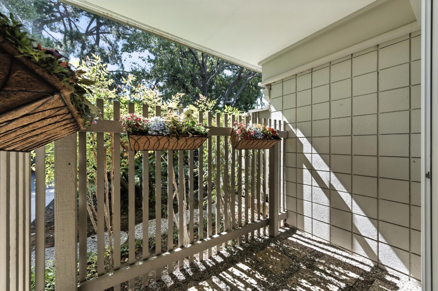 1 Los Altos Square Los Altos, CA 94022 - Photo 19 of 29 a view of entryway