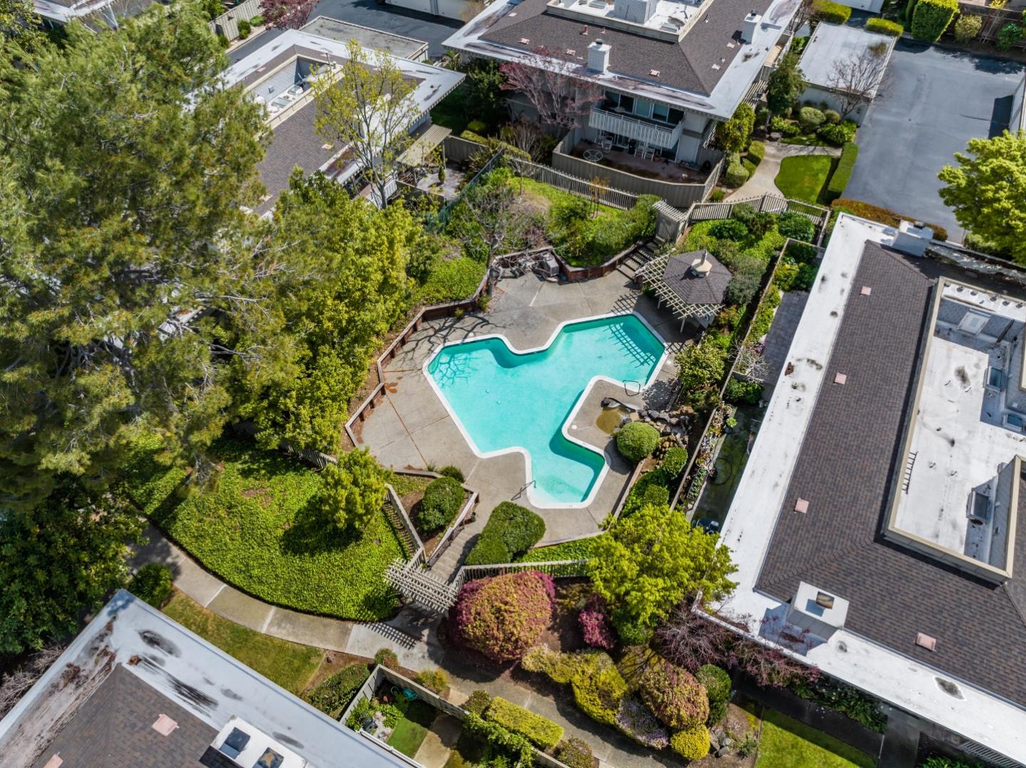 1 Los Altos Square Los Altos, CA 94022 - Photo 23 of 29 an aerial view of a house