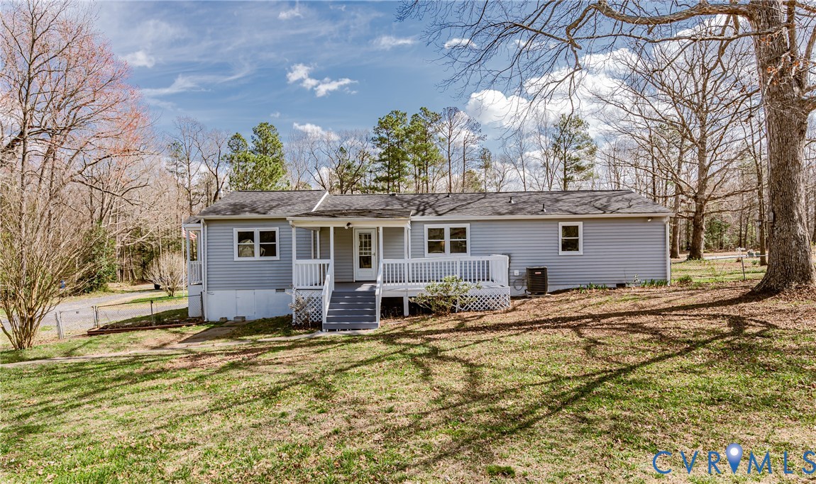 15412 Exter Mill Road Chesterfield, VA 23838 - Photo 3 of 66 Rear view of house with crawl space