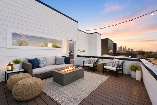 $455,000 | 4208 Fox Street, Houston, TX 77003