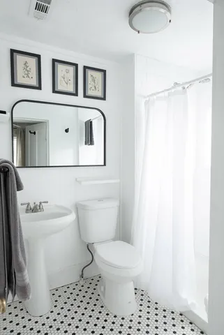 $3,000,000 | 477 West First Street, Blue Ridge, GA 30513