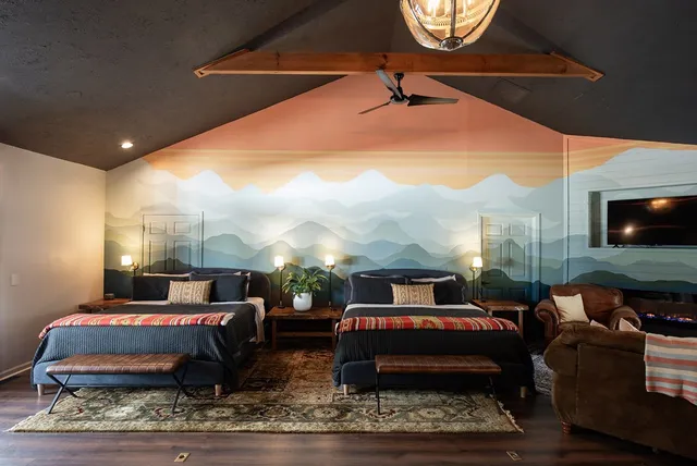 $3,000,000 | 477 West First Street, Blue Ridge, GA 30513