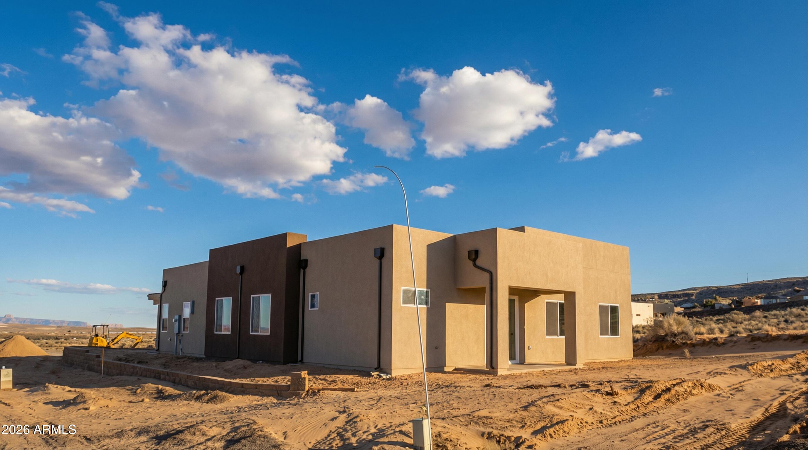 12 Sumner Cove Page, AZ 86040 - Photo 11 of 15 12-Sumner-Cove-Backyard1