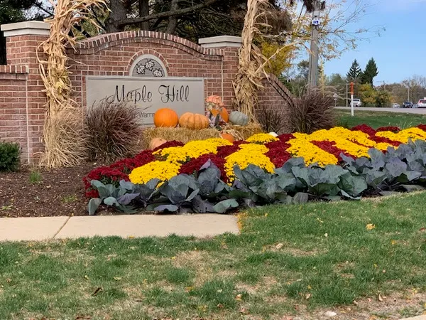 $299,500 | 30-w038 Willow Lane, Unit D, Warrenville, IL 60555