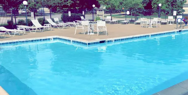 $299,500 | 30-w038 Willow Lane, Unit D, Warrenville, IL 60555
