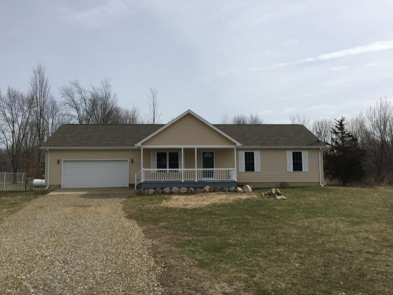 7182 15 1/2 Mile Road Marshall, MI 49068 - Photo 1 of 21 IMG_3365