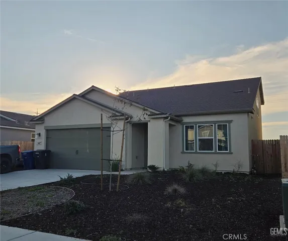 $485,000 | 9007 Miranda Gdn Street, Bakersfield, CA 93311