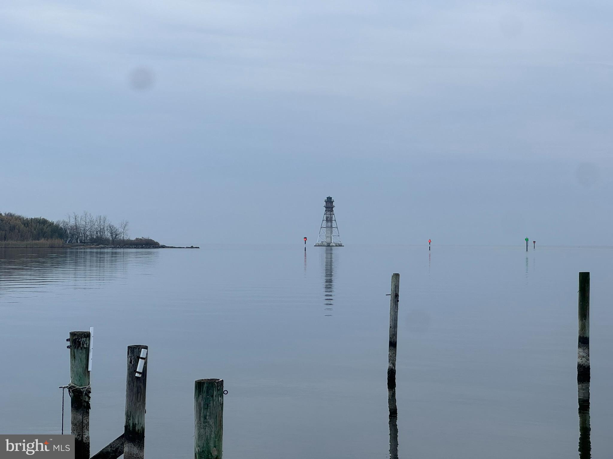 9135 Cuckold Point Road Sparrows Point, MD 21219 - Photo 5 of 53