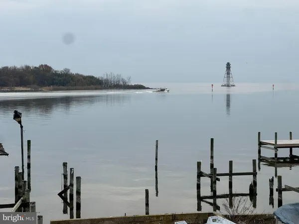 $3,800 | 9135 Cuckold Point Road, Sparrows Point, MD 21219