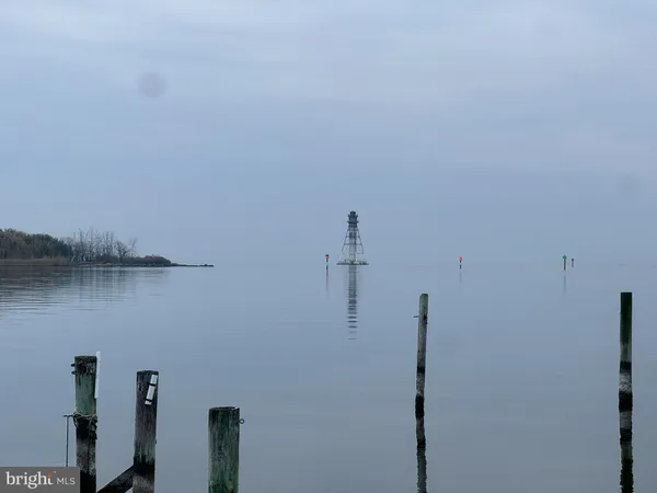 $3,850 | 9135 Cuckold Point Road, Sparrows Point, MD 21219