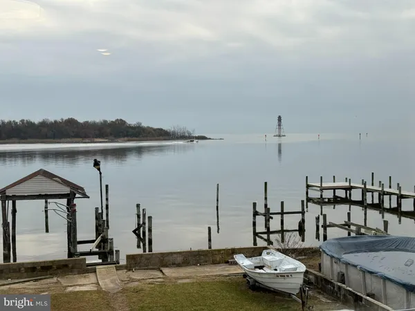 $3,850 | 9135 Cuckold Point Road, Sparrows Point, MD 21219