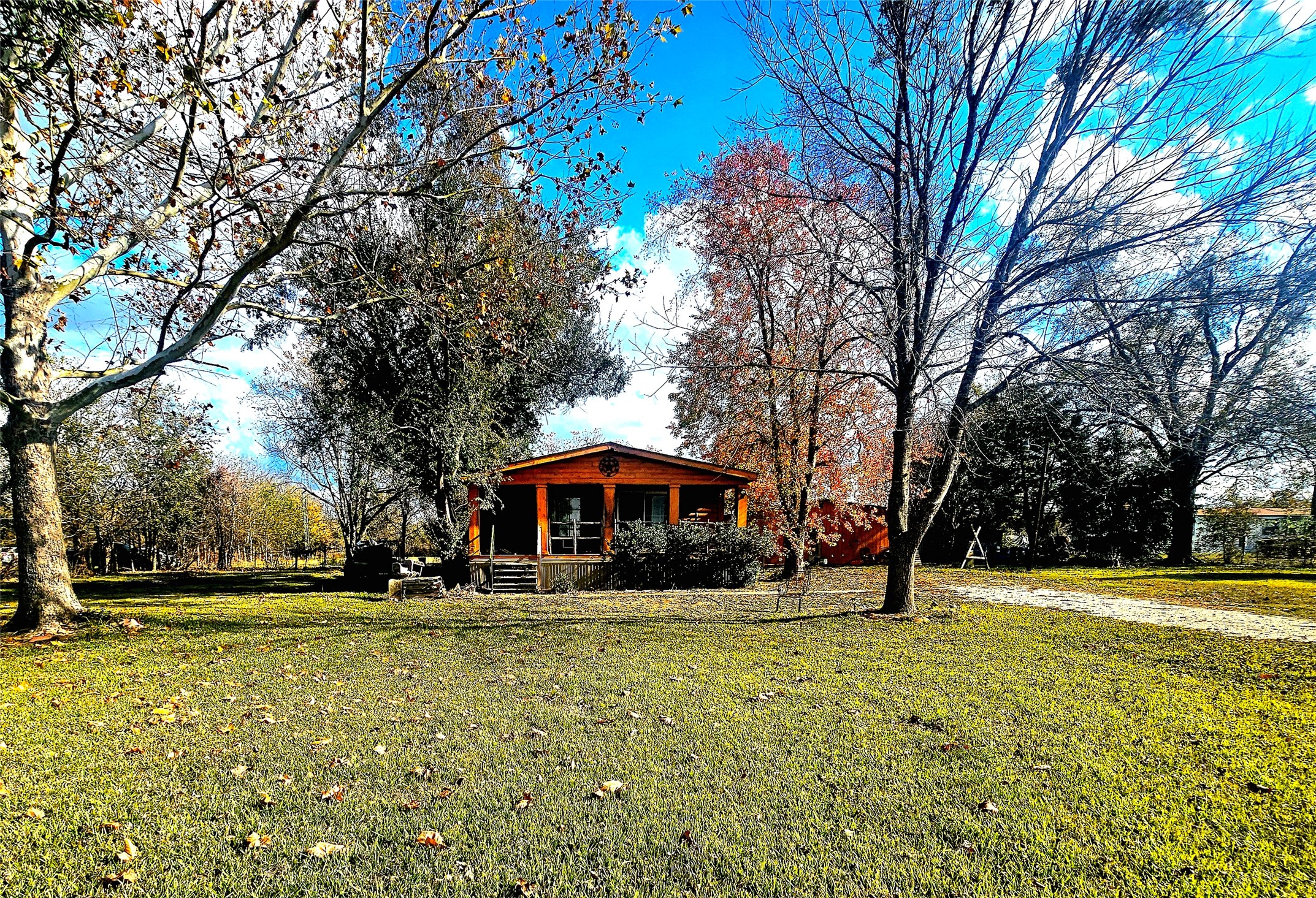 1348 County Road 239 Wharton, TX 77488 - Photo 2 of 26