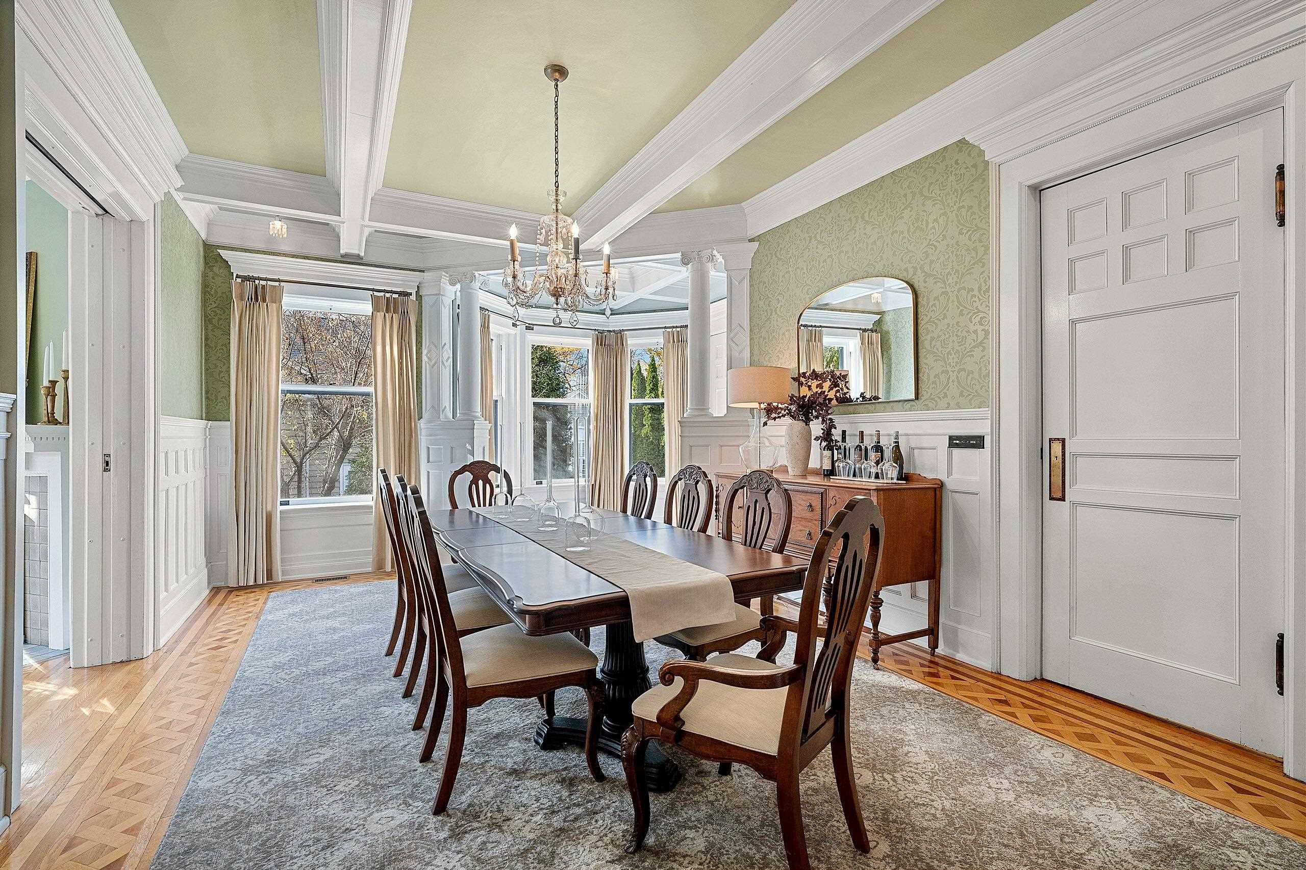 902 South Madison Street Green Bay, WI 54301 - Photo 18 of 90