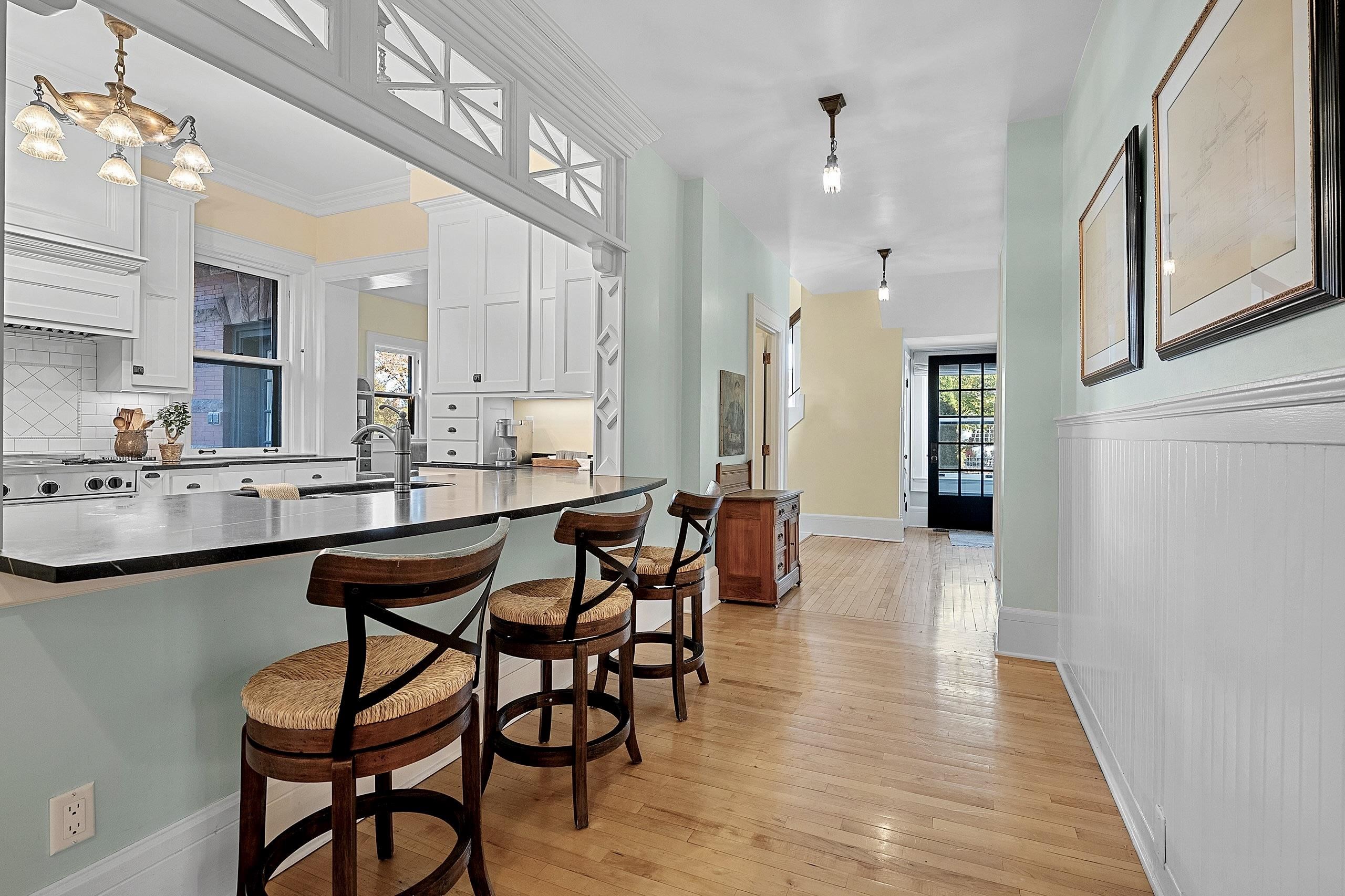 902 South Madison Street Green Bay, WI 54301 - Photo 25 of 90