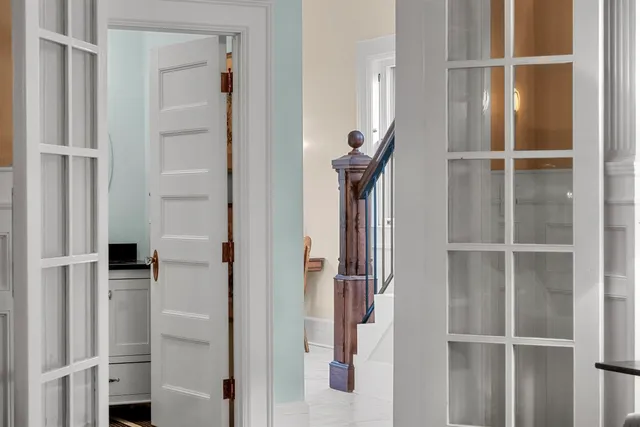 $950,000 | 902 South Madison Street, Green Bay, WI 54301