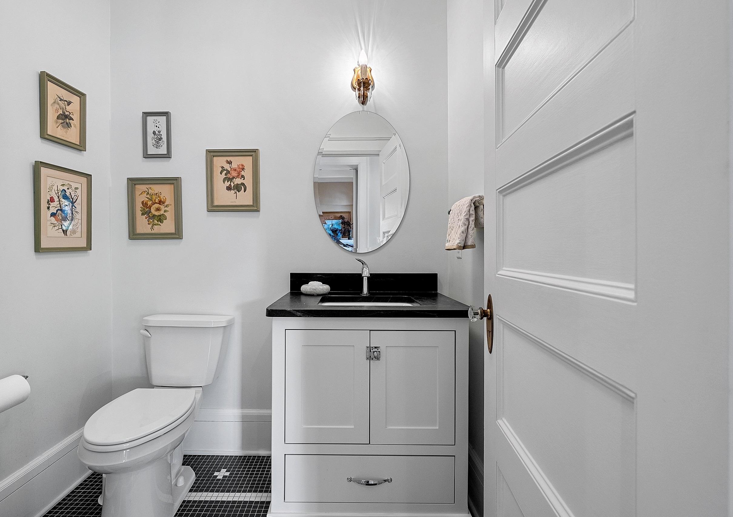 902 South Madison Street Green Bay, WI 54301 - Photo 27 of 90