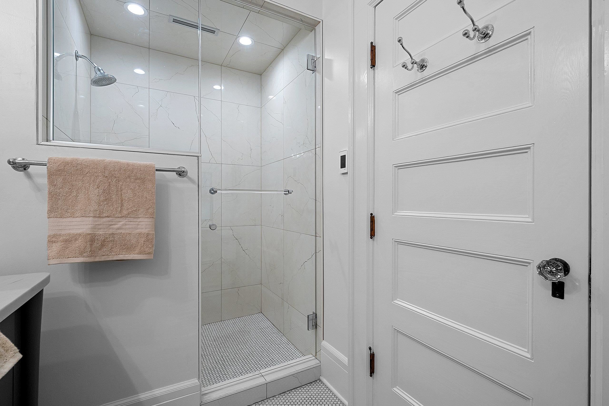 902 South Madison Street Green Bay, WI 54301 - Photo 49 of 90