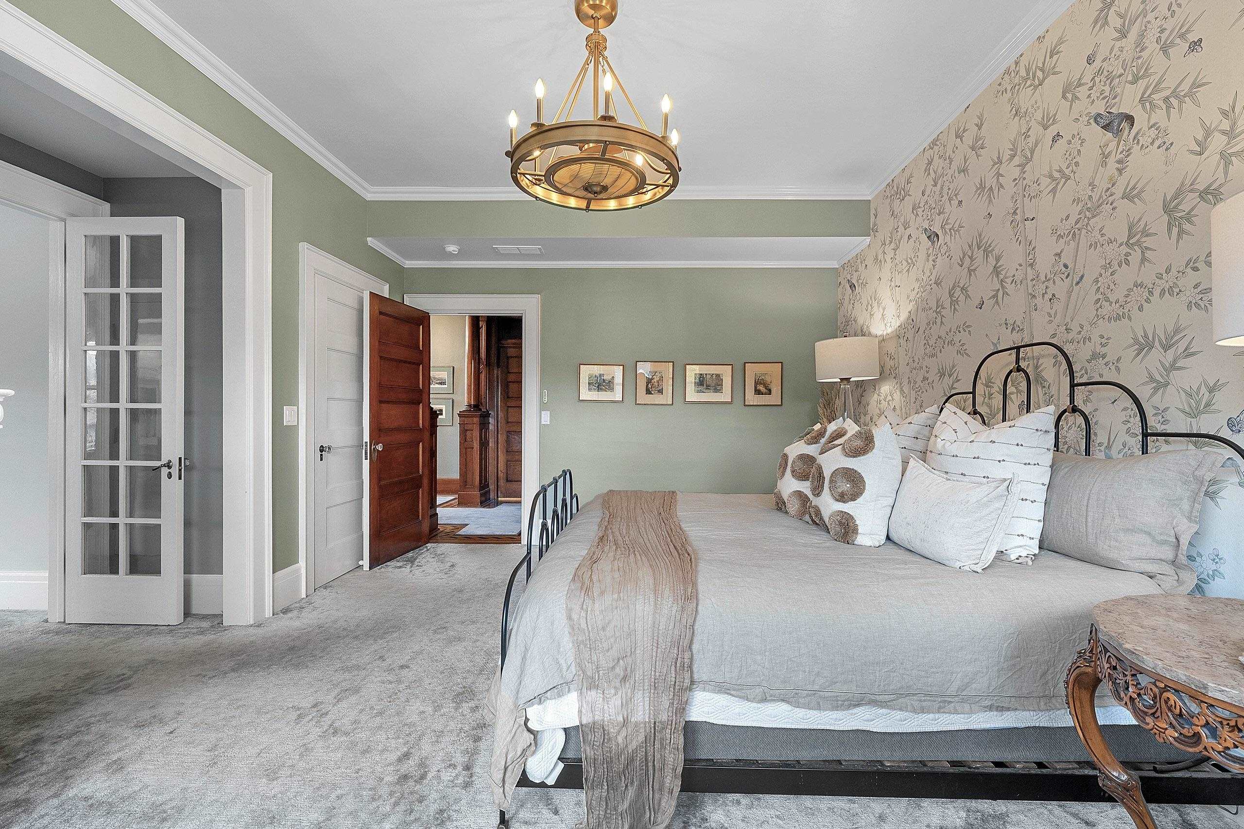 902 South Madison Street Green Bay, WI 54301 - Photo 51 of 90