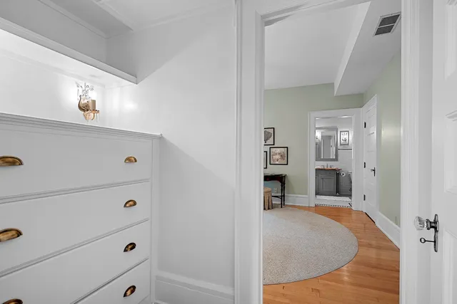 $950,000 | 902 South Madison Street, Green Bay, WI 54301