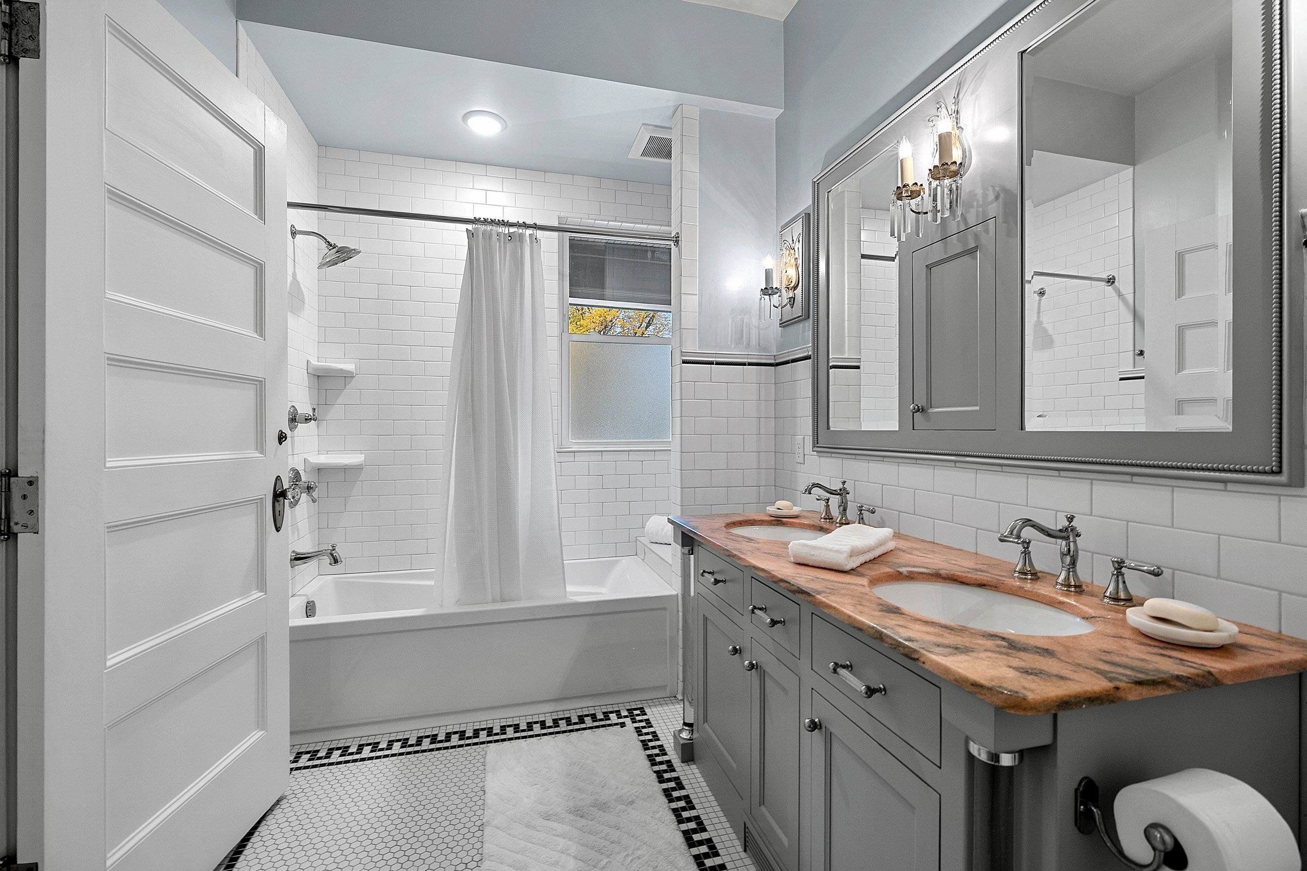 902 South Madison Street Green Bay, WI 54301 - Photo 57 of 90