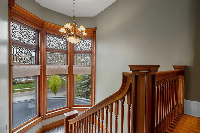 $950,000 | 902 South Madison Street, Green Bay, WI 54301