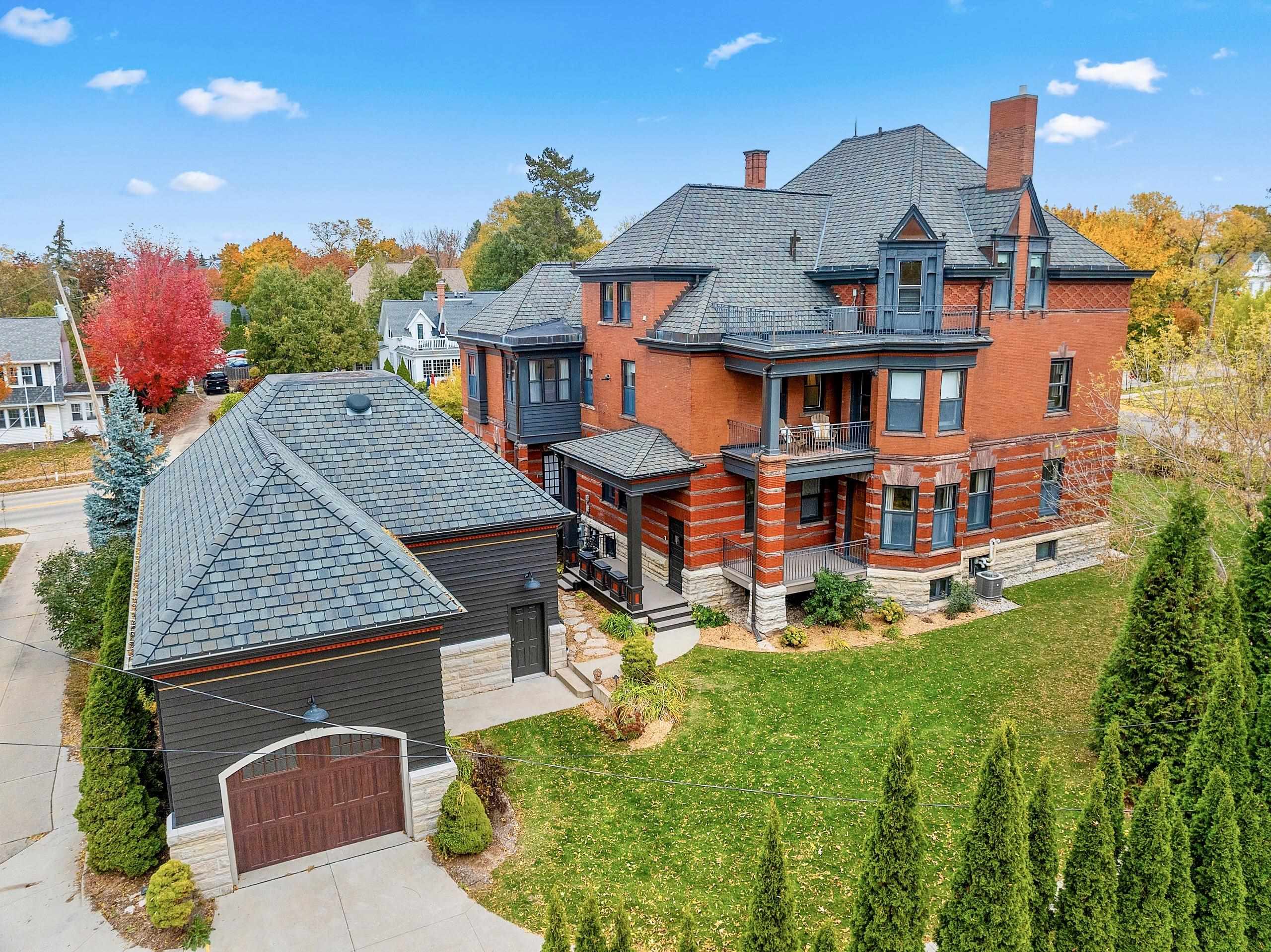 902 South Madison Street Green Bay, WI 54301 - Photo 77 of 90