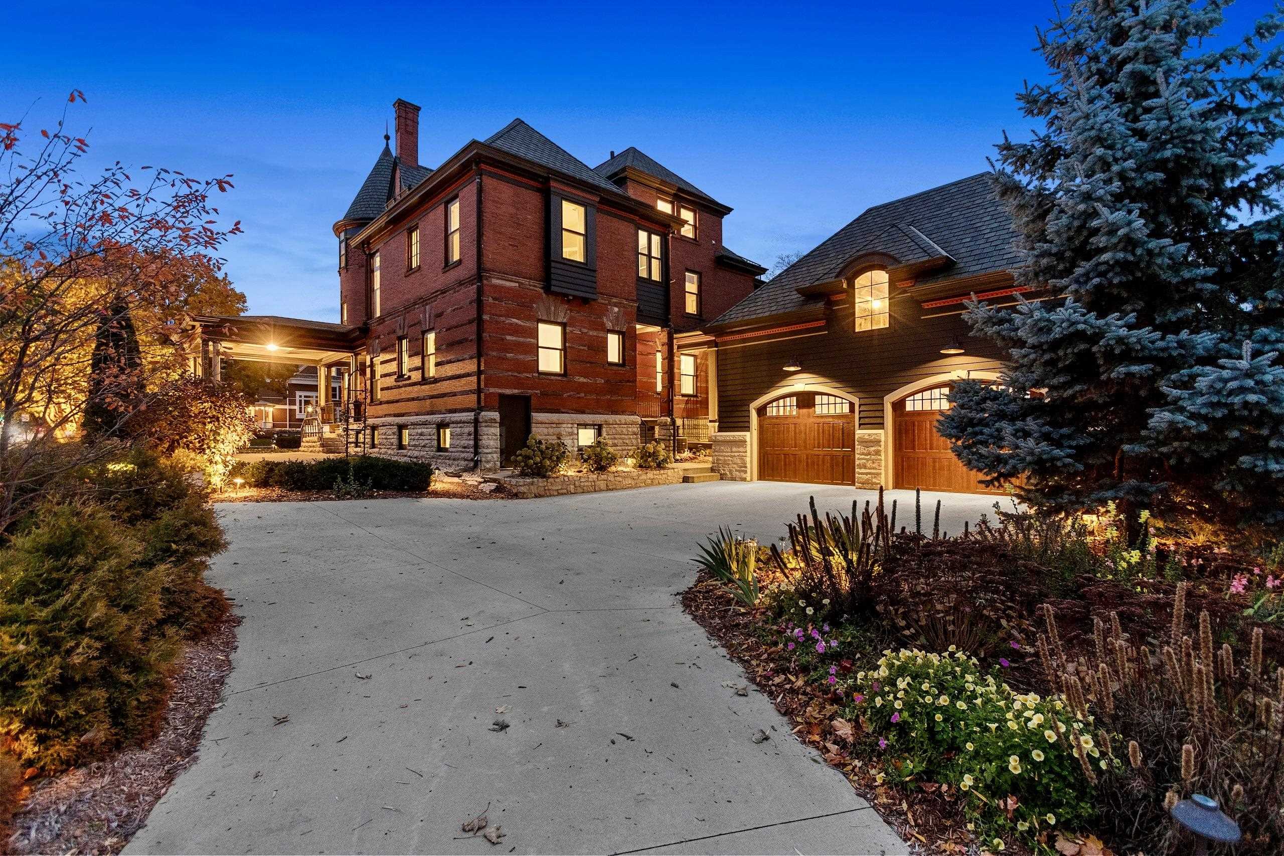 902 South Madison Street Green Bay, WI 54301 - Photo 88 of 90