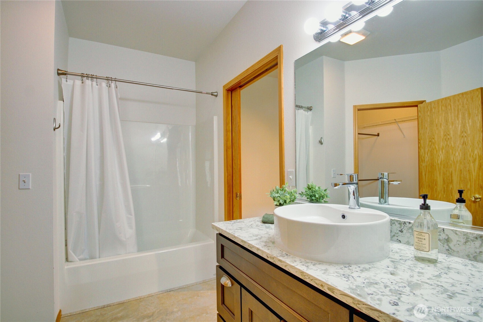 1191 Decatur Circle, Unit 17B Burlington, WA 98233 - Photo 15 of 35