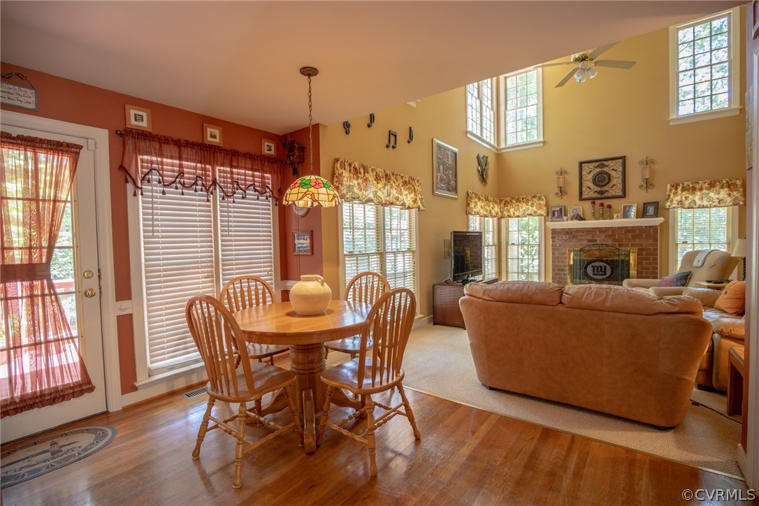 13340 Carters Way Road Chesterfield, VA 23838 - Photo 10 of 44 a view of a livingroom with furniture window and wooden floor