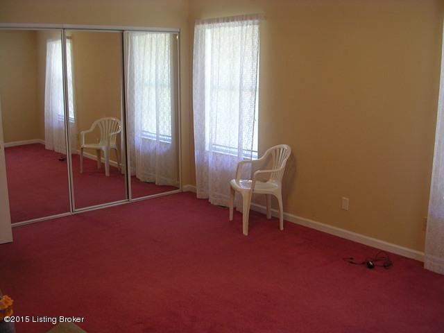 6693 Rutledge Road Louisville, KY 40258 - Photo 21 of 41 19