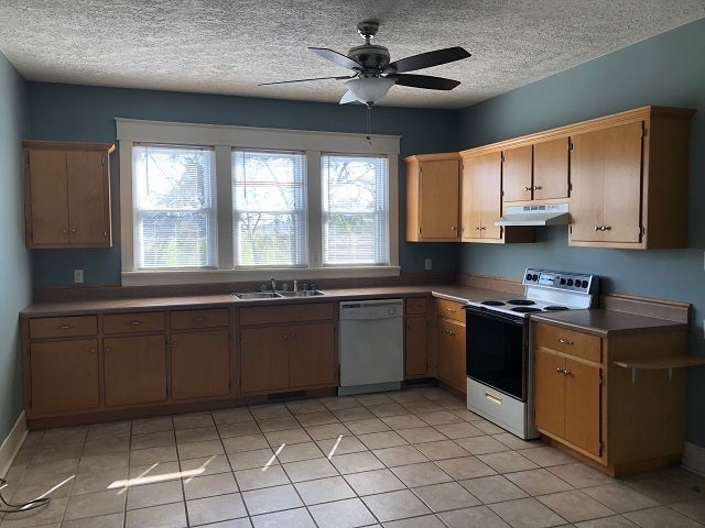 185 Kenny Stratton Road Olmstead, KY 42265 - Photo 7 of 16 Gallery Image 7