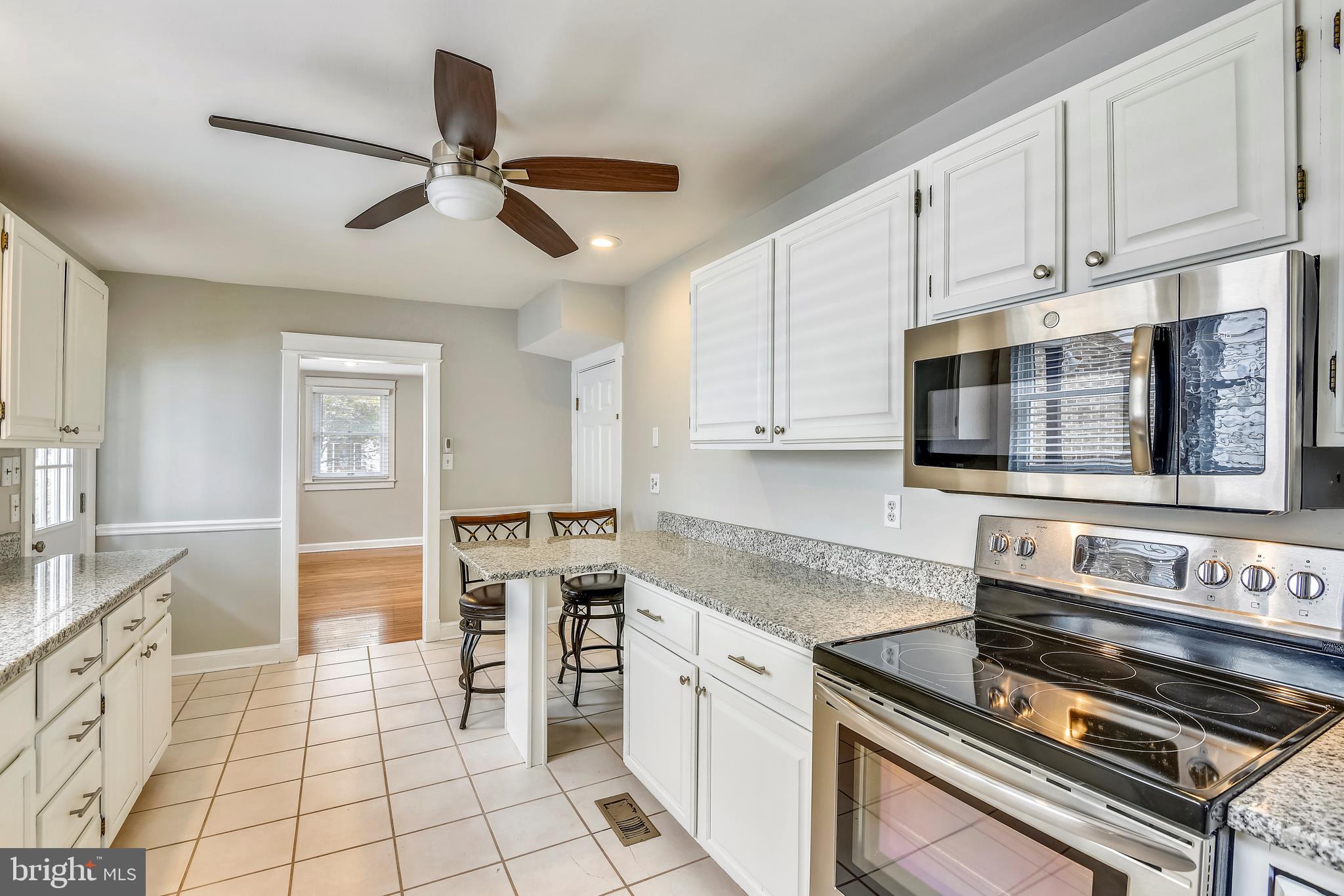 48 Ridge Avenue Edgewater, MD 21037 - Photo 1 of 28 Stainless Steel Appliances