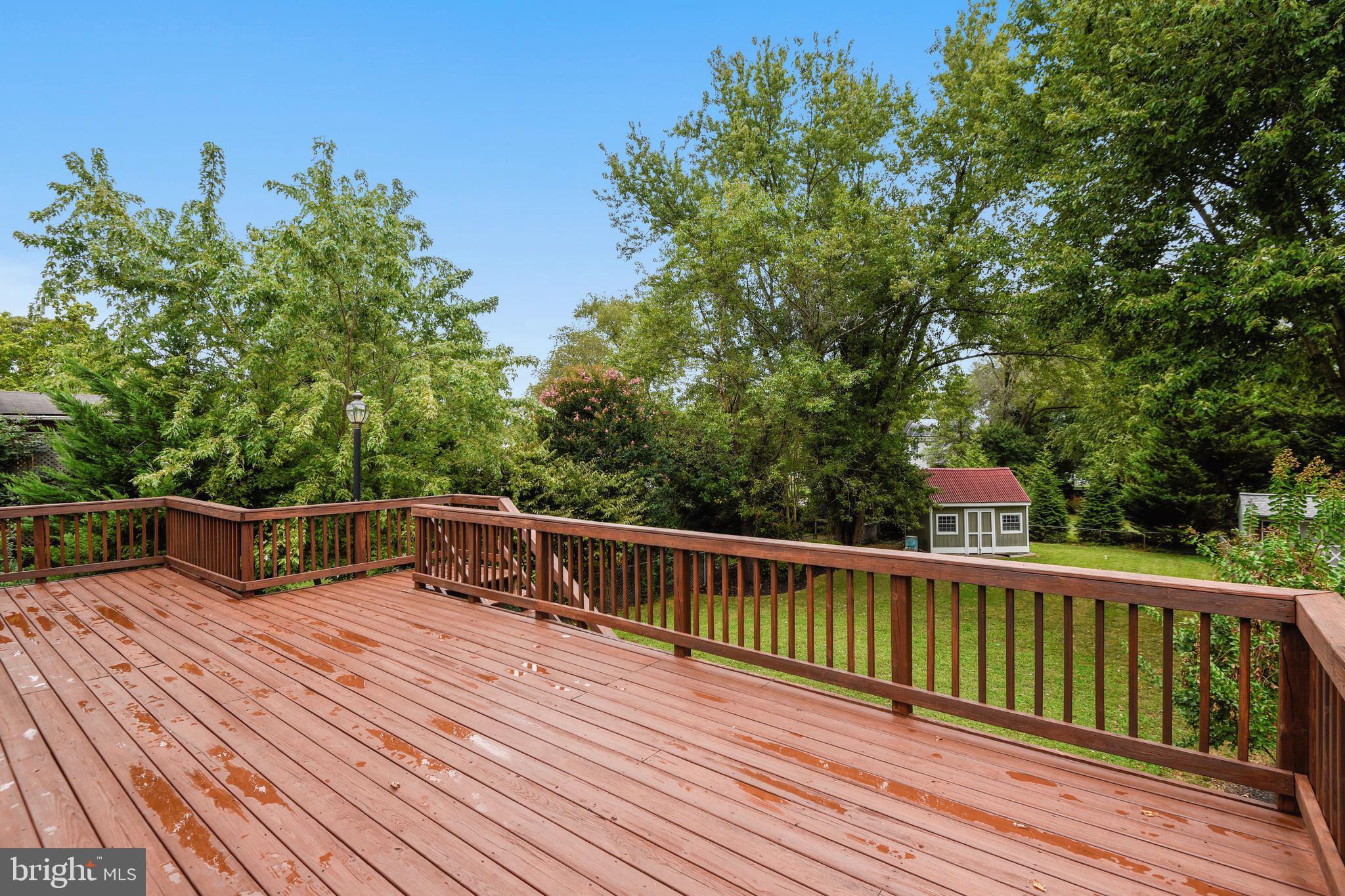 48 Ridge Avenue Edgewater, MD 21037 - Photo 2 of 28 Expansive Deck