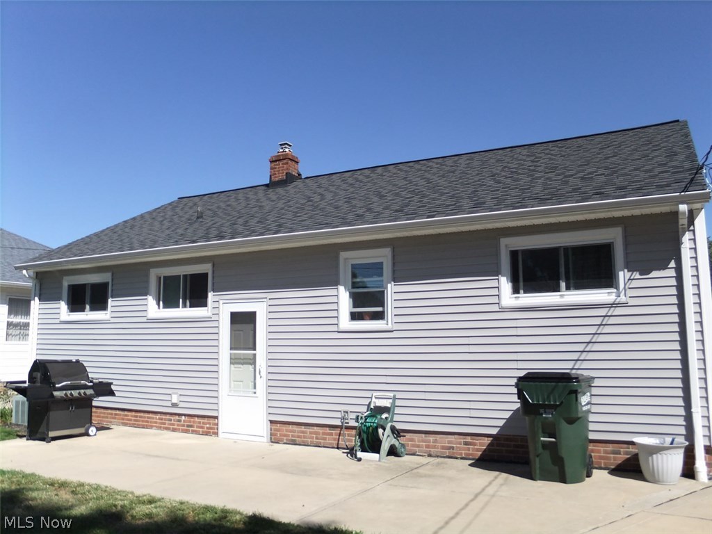 718 Glenhurst Road Willowick, OH 44095 - Photo 25 of 25 New siding in last few years as well as roof and concrete driveway