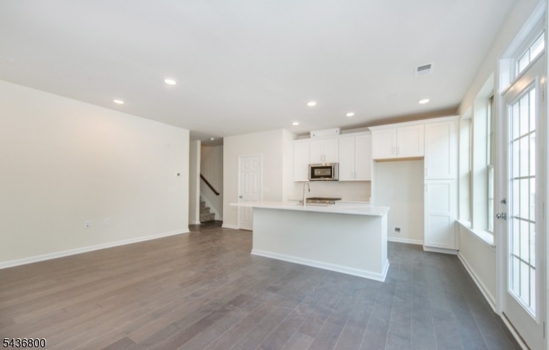5 Sternadori Road Somerville, NJ 08876 - Photo 3 of 19