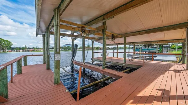$575,000 | 56310 Redbud Road, Astor, FL 32102