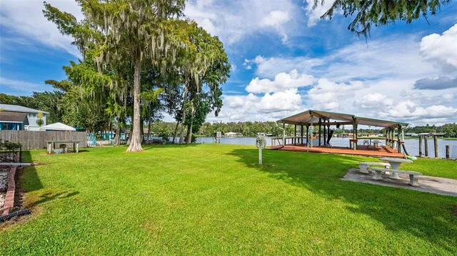 $600,000 | 56310 Redbud Road, Astor, FL 32102