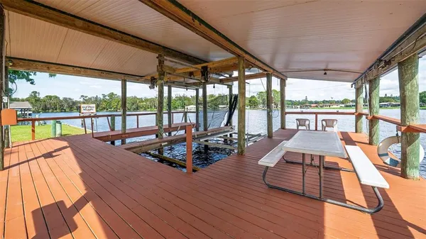 $575,000 | 56310 Redbud Road, Astor, FL 32102