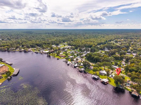 $575,000 | 56310 Redbud Road, Astor, FL 32102