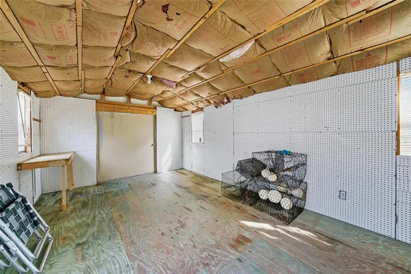 $575,000 | 56310 Redbud Road, Astor, FL 32102